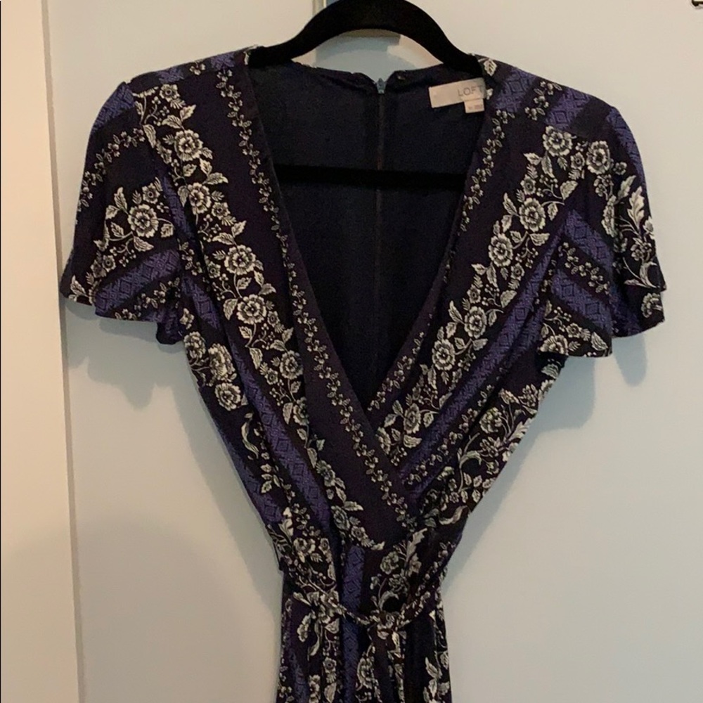 LOFT tie-waist dress, size 4P